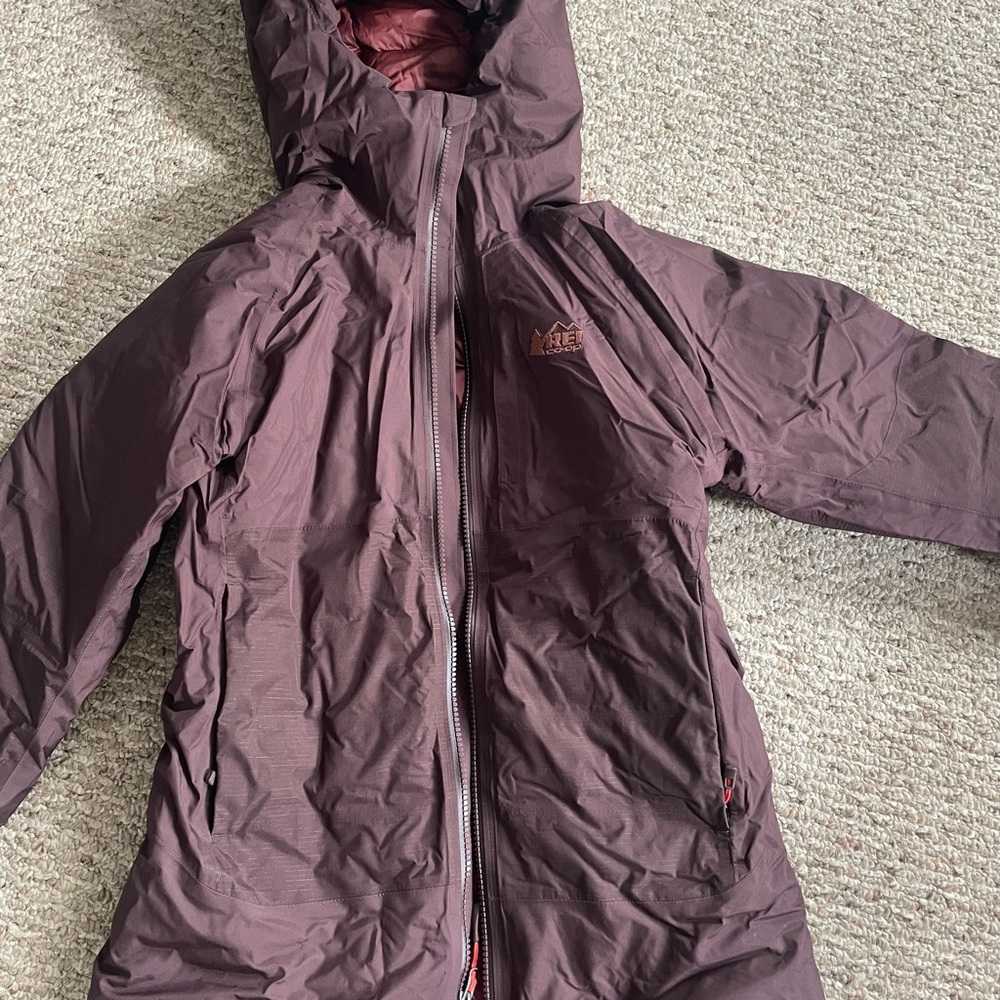 Rei Stormhenge 850 Down Jacket View 4